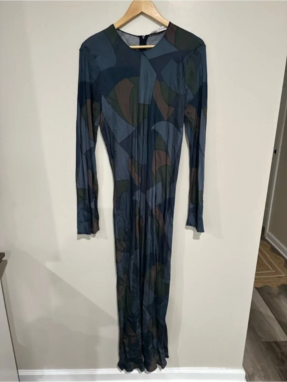 Zara Blue Green Abstract Print Maxi Dress XL Long Sleeve Viscose Art Deco - Picture 2 of 10